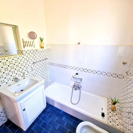 Luna Caprese 阿纳卡普里